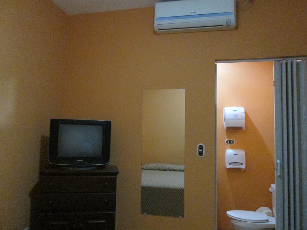 Hotel San Luis Managua Zimmer foto